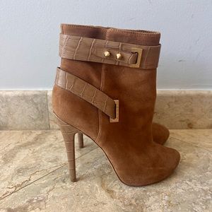 Guess ankle heels shoes